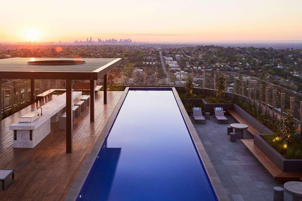 Art Series - The Chen Box Hill Zařízení fotografie The rooftop pool at The Standard West Hollywood