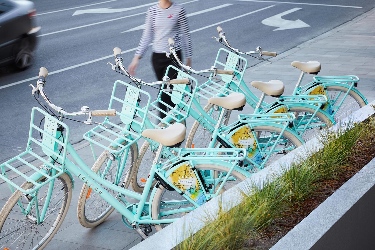 Art Series - The Chen Box Hill Exteriér fotografie LimeBike