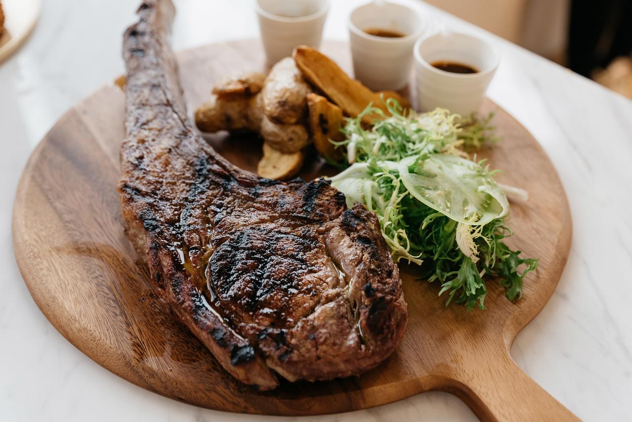 Art Series - The Chen Box Hill Exteriér fotografie A steak at the restaurant